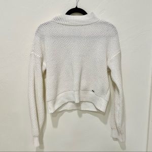 Hollister White Mock Neck Soft light Sweater Top Long sleeve